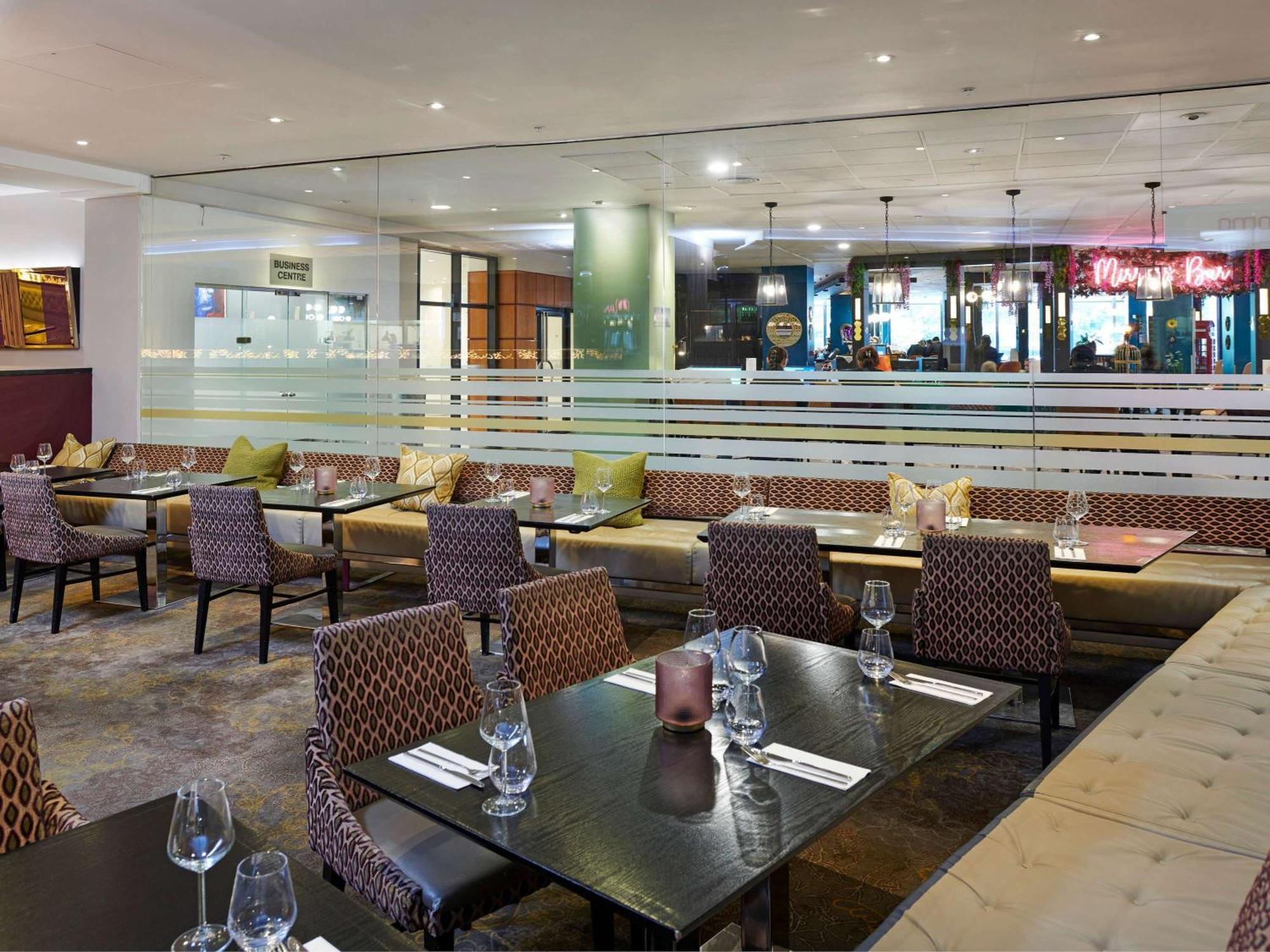 Novotel London West Esterno foto